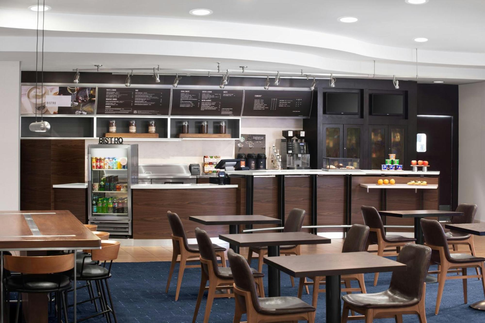 Courtyard By Marriott Knoxville Airport Алкоа Екстериор снимка